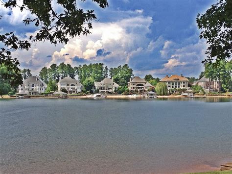 Lkn For More Great Home Pics Go To Charlotte Nc Lake Norman And