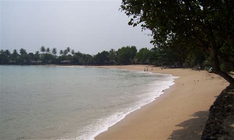 Pantai Carita Pandeglang Pesona Pasir Putih Di Banten