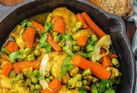 Moroccan Chicken Tagine Recipe How Locals Make It Moroccanzest