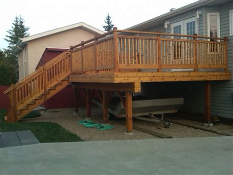 One of the post will anchor against the wall of the house. Deck post 4×4 or 6×6 | Deck design and Ideas