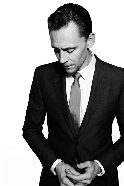 Tom Hiddleston Picture