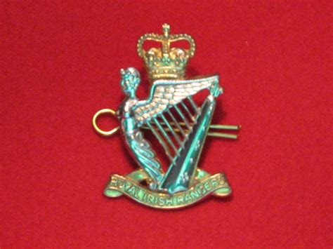 Royal Irish Rangers Cap Badge Hill Military Medals