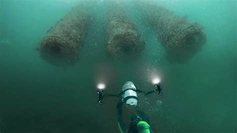 10 Most Surprising Discoveries Found Underwater Go It