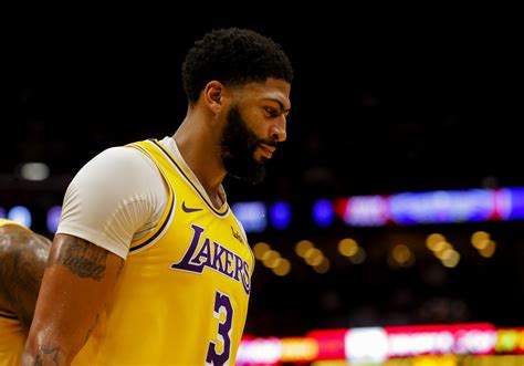 Report Anthony Davis Declined Lakers Extension Offer Still Expected