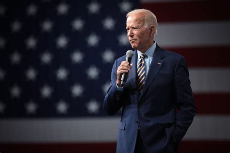 National Lgbt Chamber Of Commerce Endorses Joe Biden Calls Him