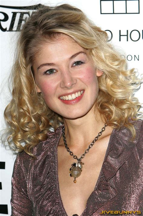 Film Actresses Rosamund Pike Special Pictures 19