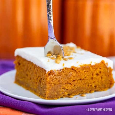Tangy, creamy, spiced, and sweet, this cream cheese frosting is the perfect partner for our pumpkin bars. These irresistable Pumpkin Bars With Cream Cheese Frosting ...