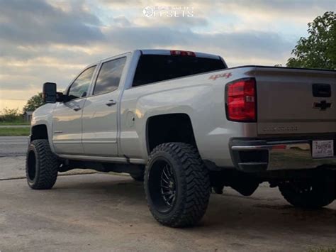 2017 Chevrolet Silverado 2500 Hd With 20x12 51 Arkon Off Road Caesar