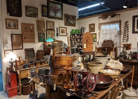 Explore The Best Antique Stores In Illinois Using This Itinerary