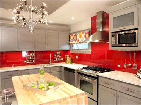 Breathtaking 20 Incredible Christmas Red Kitchen Wall Color Design