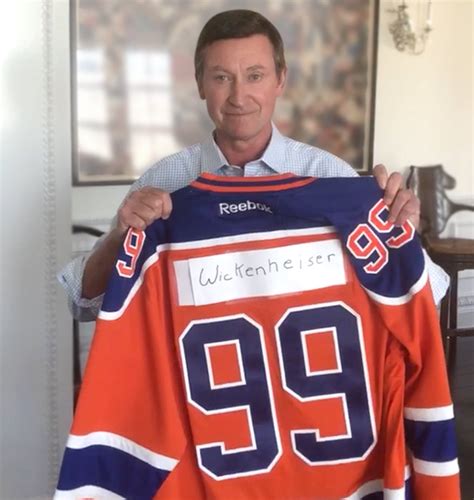 Wayne Gretzky Wayne Gretzky And 9 Hockey Legends Who Also Played In