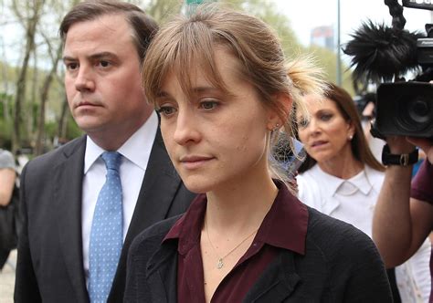 Allison Mack Nxivm Case Smallville Actress Actress Allison Mack