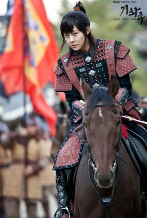 Ha Ji Won In Empress Ki Joo Jin Mo Korean Star Korean Girl Asian Actors Korean Actors Ha Ji