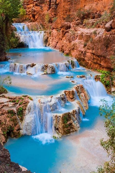 Stunning Blue Waterfall Havasu Falls Beaver Falls On Havasu Creek