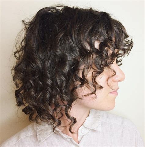 Curly Brunette Bob Thin Curly Hair Curly Hair Styles Naturally