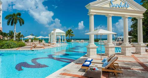 Sandals Royal Bahamian Luxury Resort In Nassau Sandals