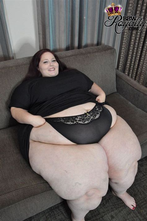 Bbw Huge Belly And Thighs Naked Photo Sexiezpicz Web Porn