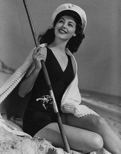 Ava Gardner Early 1940s Ava Gardner Hollywood Fashion Celebrity Pictures