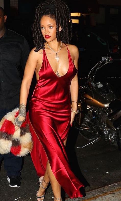 Rihanna Red Dress Dreads Evening Gown Hot Rihanna Pictures Evening