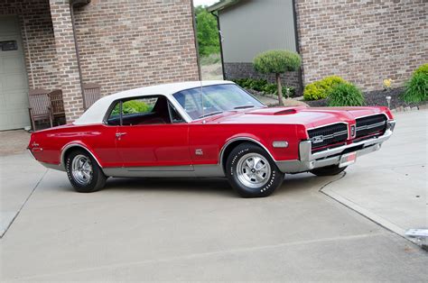 This 427 Powered 1968 Mercury Cougar Gt E Is Among The Rarest Of Blue