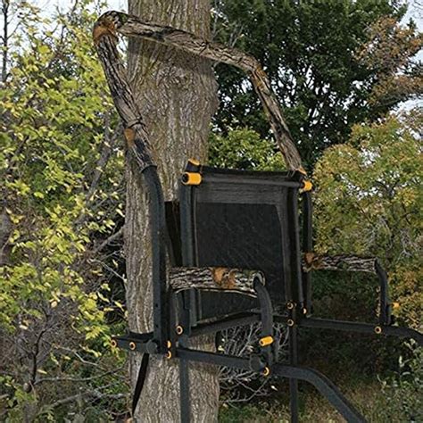 Muddy Huntsman Deluxe 17 Foot 1 Person Hunting Deer Ladder Tree Stand