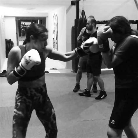 use your legs if you want learn boxing coach rules boxing boxingtraining boxingday