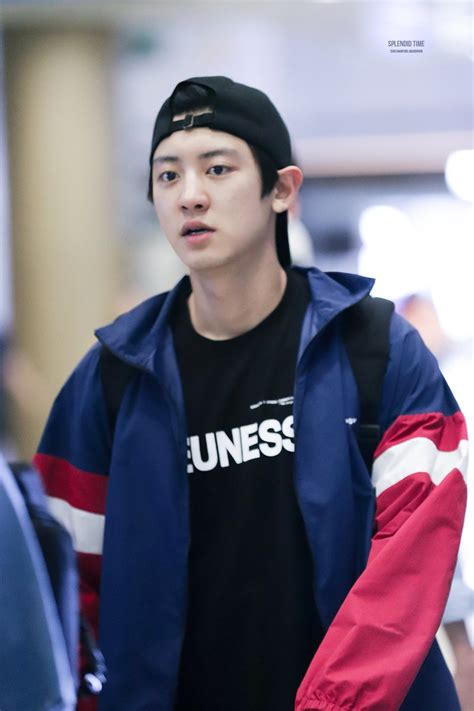 #chanyeol #zendaya #chanyeol exo #exosnet #chanyeol edit #medits #mstuff #tommynow paris #i was hoping this would happen # #1k. EXO's Chanyeol Gets Pushed By Fans In Airport, His ...