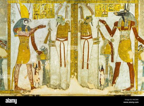 malerei der ägyptischen götter horus und anubis in kv 14 das grab von tausert und setnakht im