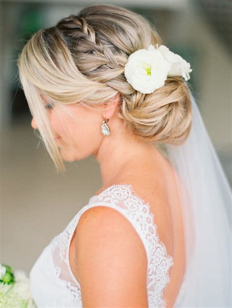 6 Ways To Wear Braids In Your Wedding Hair The Brides Tree