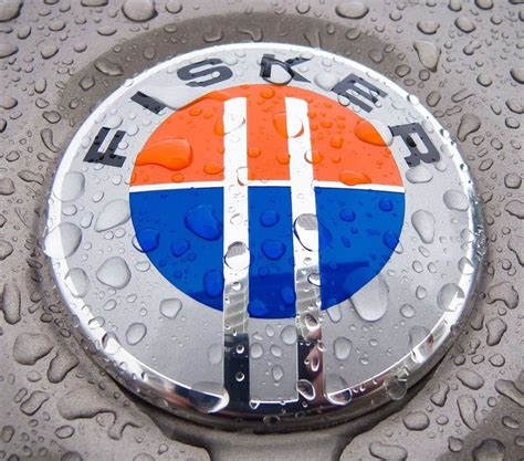 Symbol and wordmark logo are two major types of logos known for their great visual power. Le logo Fisker | Marque voiture, Voiture, Orange et bleu