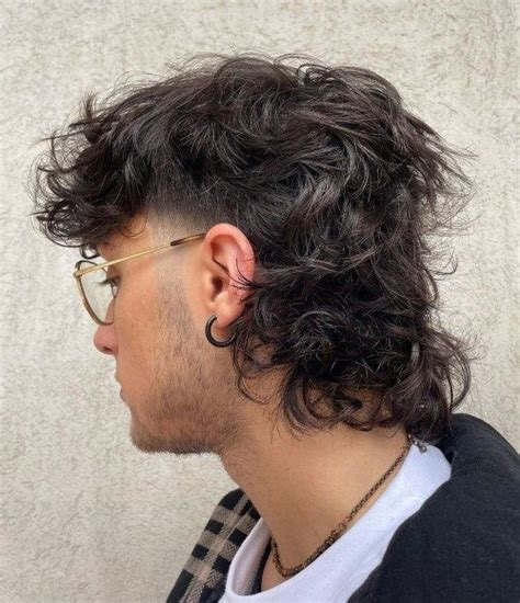 27 Wolf Cut Hairstyles For Men That Look Cool In 2023 Mens Hairstyles
