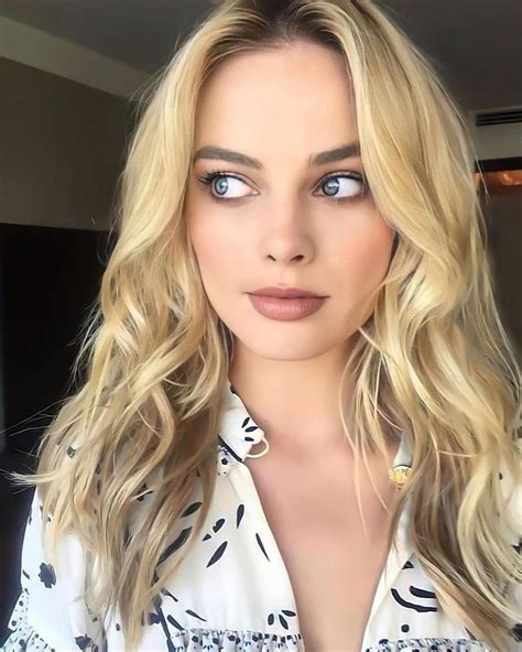 Margot Robbie Sexy Collection Pictures Telegraph