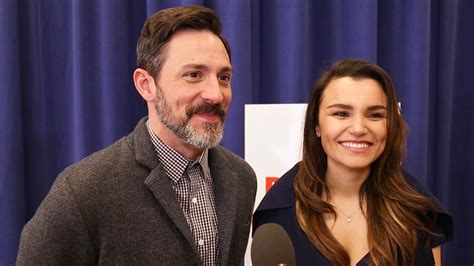 The Show Steve Kazee Samantha Barks And More Hit The Rehearsal Room For Pretty
