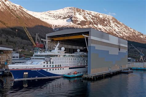 The Hanseatic Spirit New Ship For Hapag Lloyd Cruises Cruising Journal