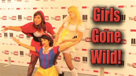 Girls Gone Wild At Vidcon Youtube