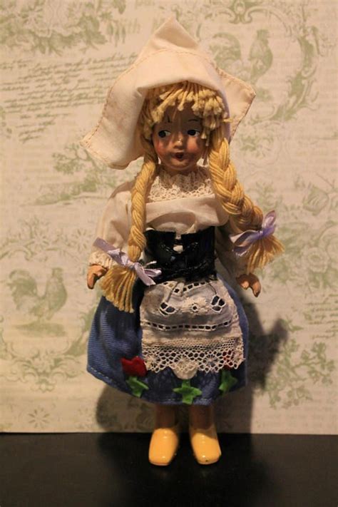 Vintage 9 Composition Dutch Girl Doll Girl Dolls Dutch Girl Dolls