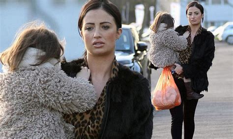 Chantelle Houghton And Daughter Dolly Head Home After Shopping In Essex
