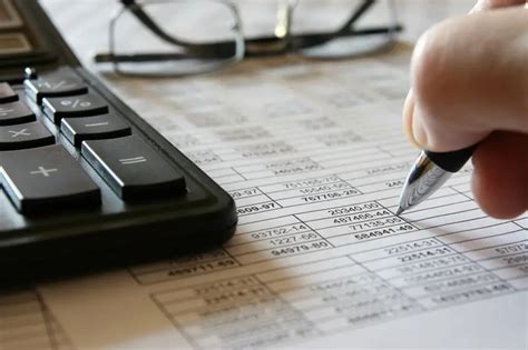 Accounting Senior Urgently Needed Salary R15 000 To R18 000 Per Month