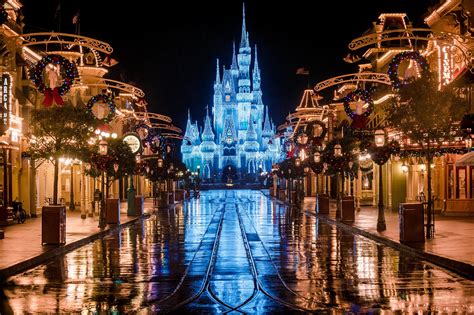 Top 10 Disney World Scents Disney Tourist Blog