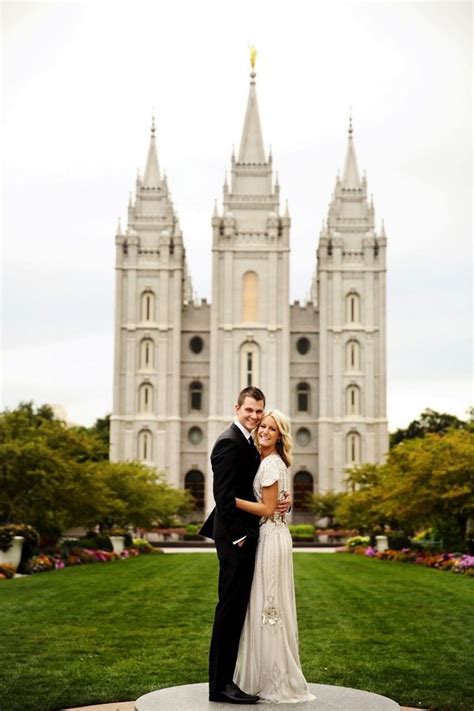 When i asked her where she found it she told me she just ordered it off asos. Art Deco Wedding || Salt Lake City, Utah || Cortney + Aaron