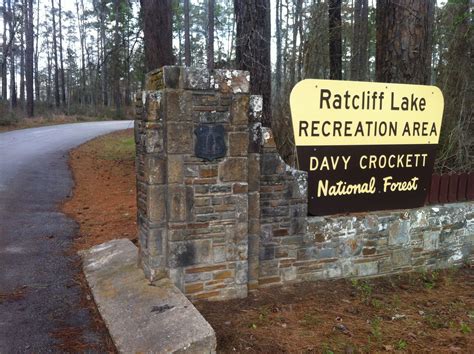 Camping At Ratcliff Lake Of Davy Crockett National Forest Near Kennard