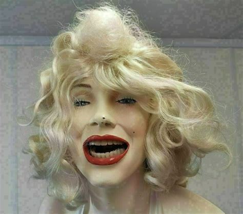 Life Size Marilyn Monroe Statue For Sale On Scots Gumtree Complete With