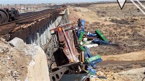 New Mexico State Police Strong Winds Contribute To Derailment Of 26