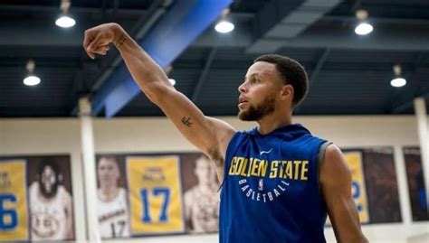 Stephen curry player stats 2021. NBA - Steph Curry annonce la couleur pour 2021