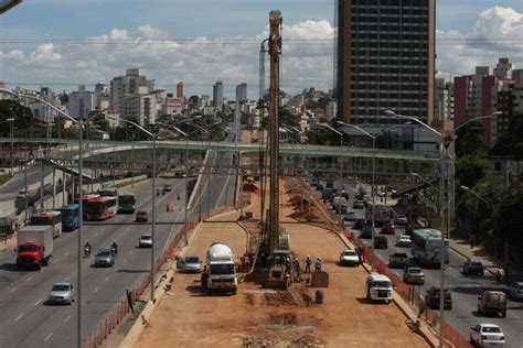 Obras Do Brt Interditam Avenida Cristiano Machado Neste Fim De Semana