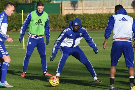 Chelsea FC on Twitter: "Some pics from today's training session. We
