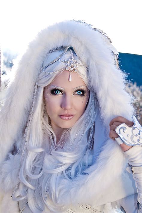 Snow Queen Halloween Costume Halloween Makeup Pinterest