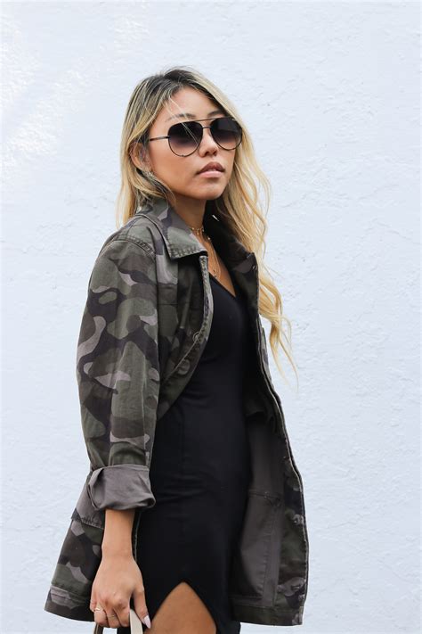 Https://wstravely.com/outfit/camo Jacket Outfit Ideas