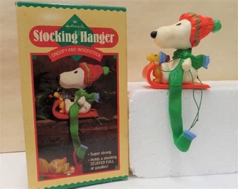 Vintage Hallmark Snoopy And Woodstock Stocking Hanger 1984 Nos Snow