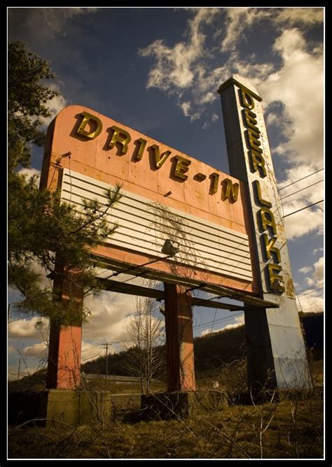 The plaza theatre is an atlanta landmark and the city's longest continuously operating independent movie theatre. 100+ best Old drive in's theater images on Pinterest ...